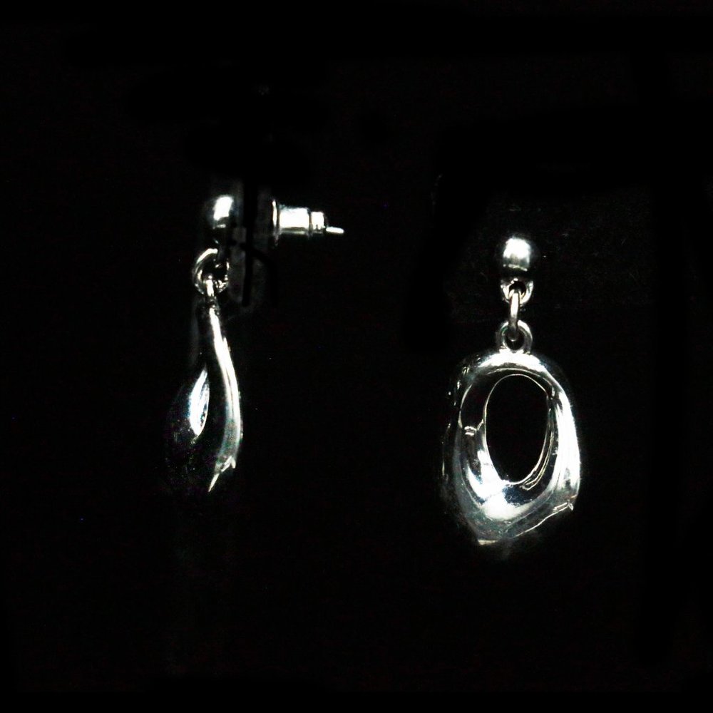 ASYMMETRICAL OVAL DROP POST EARRINGS - JETSGP1 - Picture 4 of 4